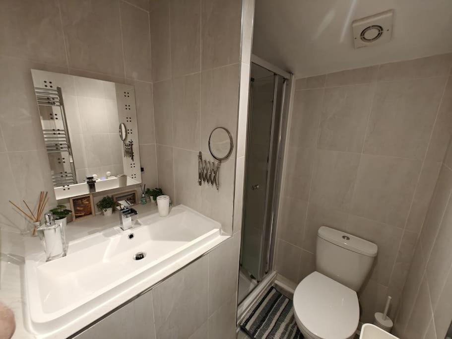 Welsh Miners Cottage Four Bedroom House Treherbert المظهر الخارجي الصورة
